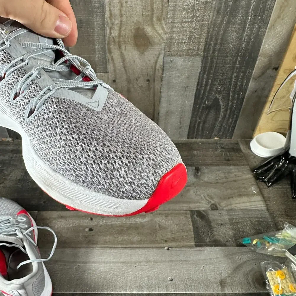 Nike quest shoes